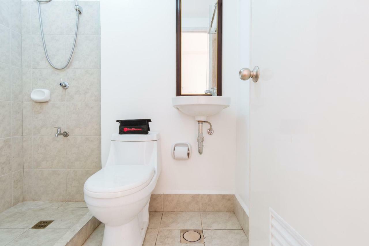 Reddoorz Premium @ Amaia Skies Avenida Manila Eksteriør billede